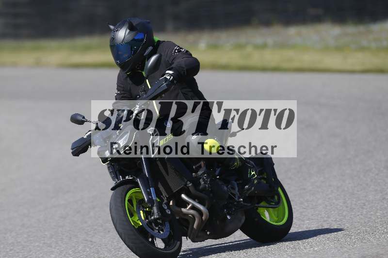 /01 02.04.2026 MAZ ADR/Gruppe rot/32